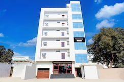 Super Townhouse Balua Road Pahadiya, Varanasi