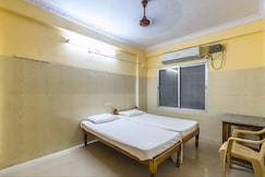 Sai Priyanka Guest House, Puttaparthi