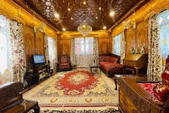 Dilshad Houseboats, Srinagar