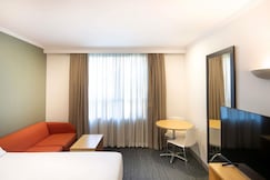 Mercure Sydney Macquarie Park, Sydney
