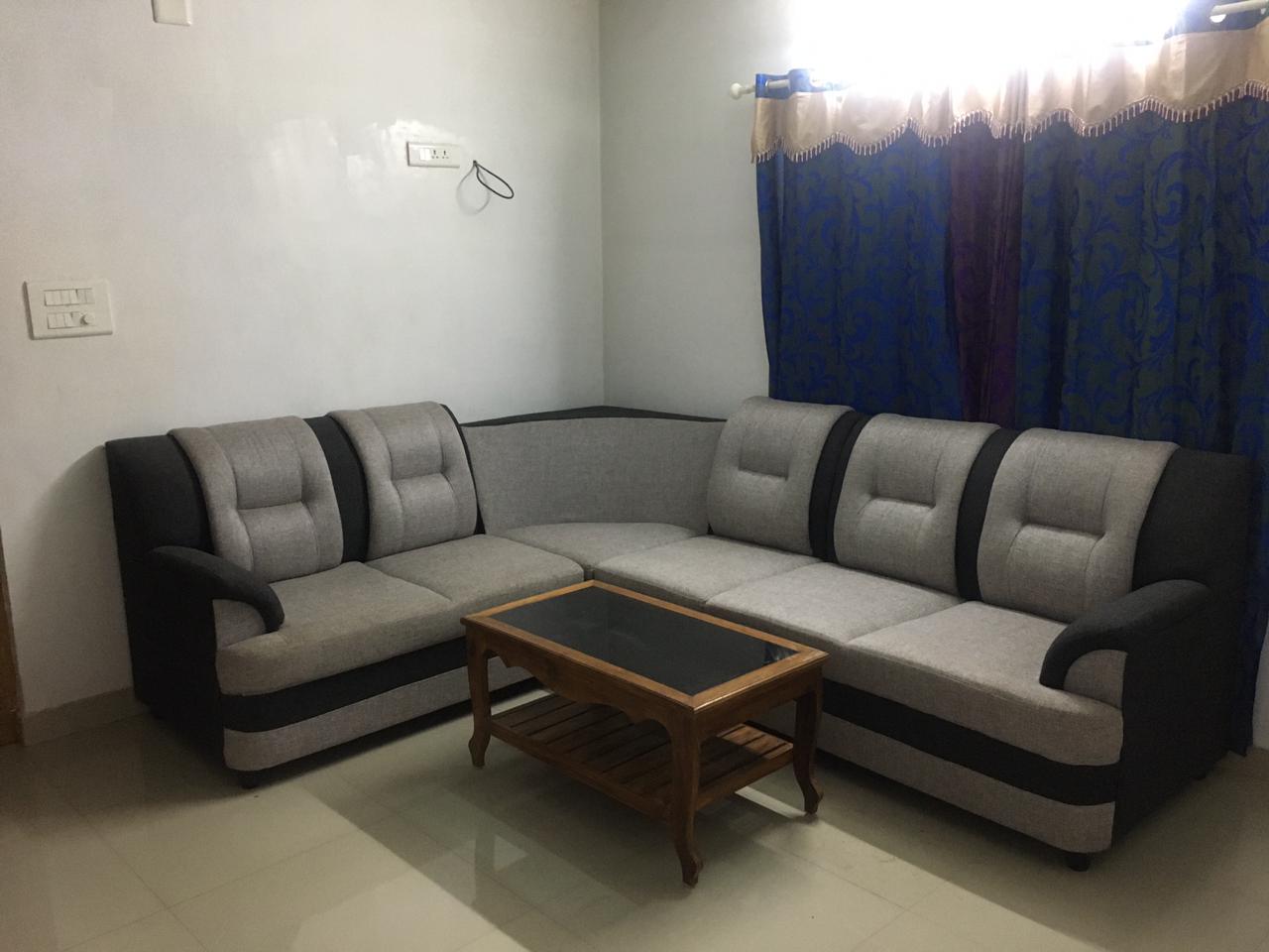 Ponmudi Plantation Home Stays - Tap to explore photos