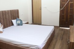 The MBS Empire, Mauganj