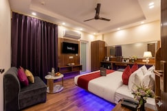 Hotel The Angel Pink Premium Rooms At Kaushambi, Gurgaon