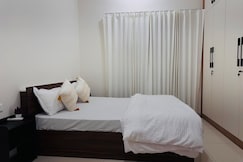 2BHK  Apartment Homera Stays, Gandhinagar