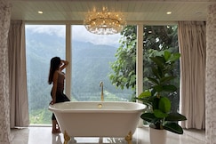 Shangrila Renao - Templo Amor, Sainj