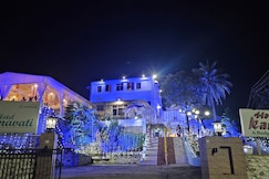 Hotel Karnavati, Abu Road