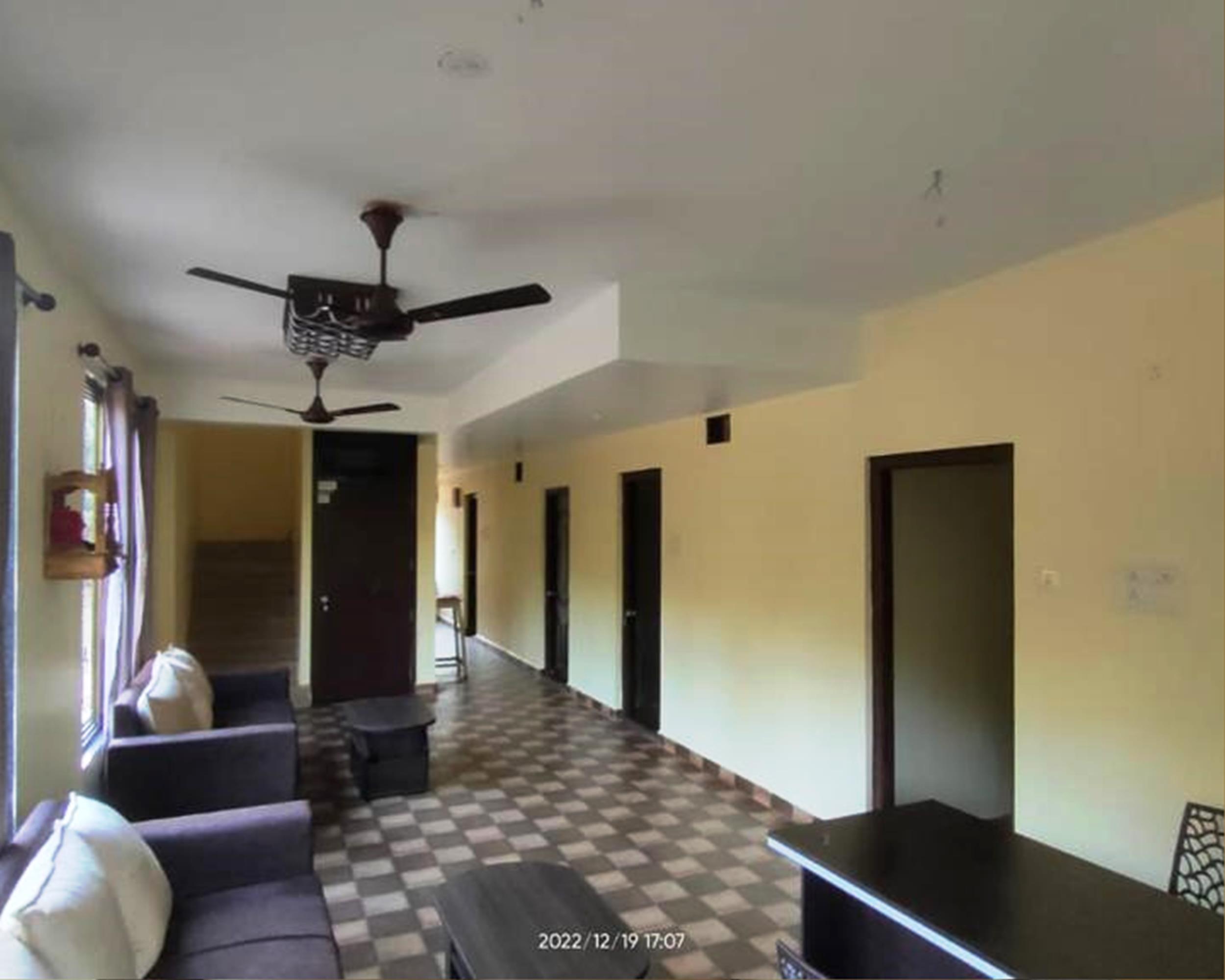 Sea Breeze Home Stay Malvan - Tap to explore photos