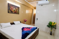 SHRI HARIVANSH SEWA KUNJ - Near Banke Bihari Temple Vrindavan, Vrindavan