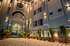 Hotel Shagun Greens, Dhar