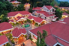 Mayfair Spa Resort & Casino, Rishyap