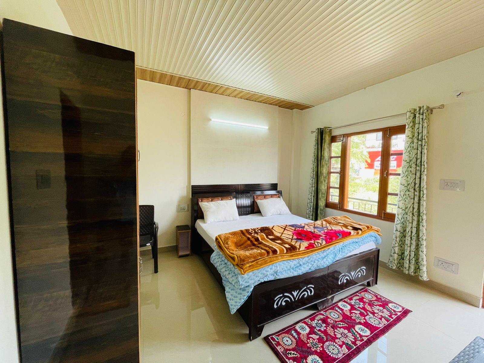 Anaya Homestay - Tap to explore photos