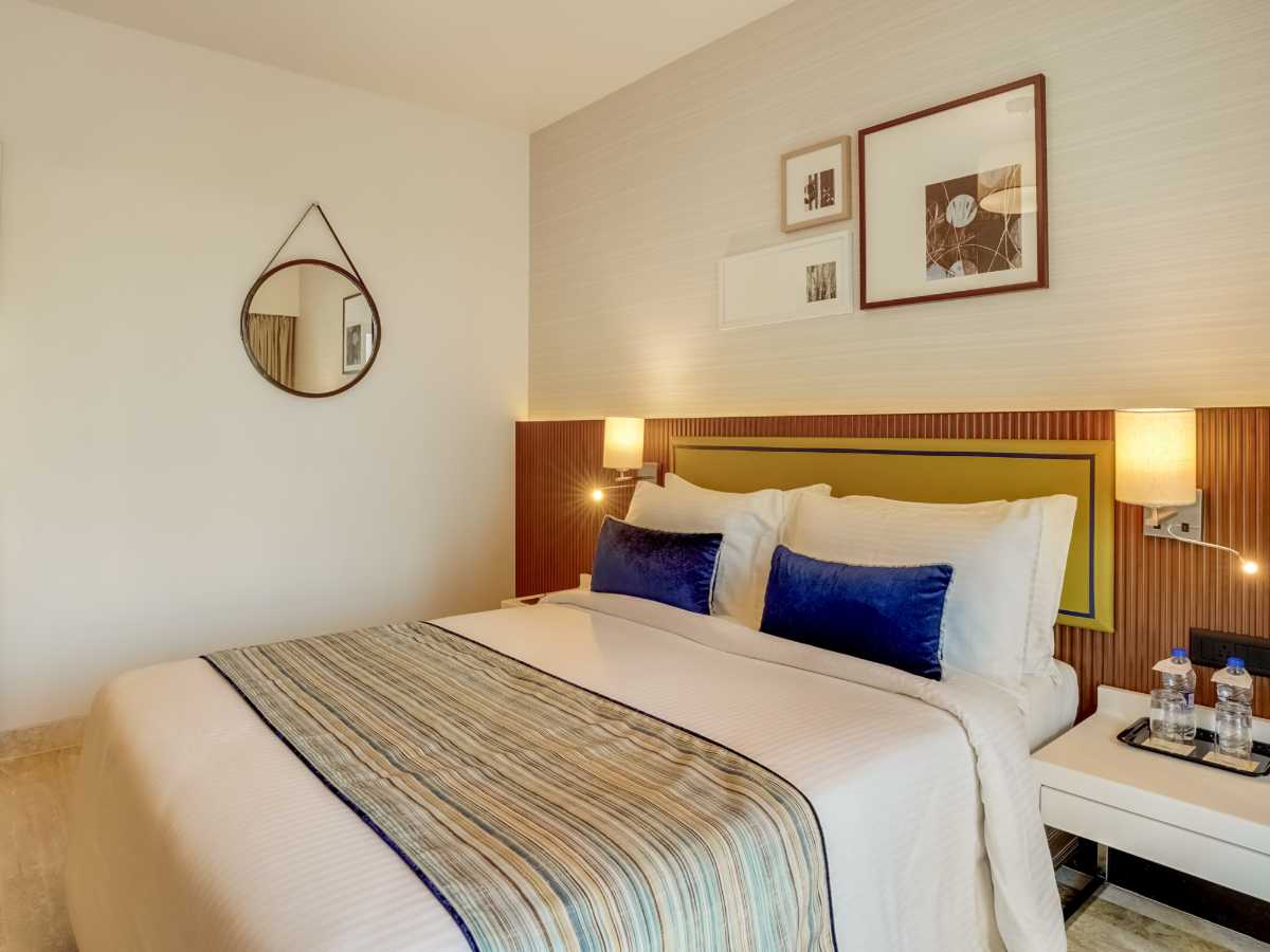 Residency Sarovar Portico 4