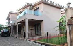 Swimming Pool 1