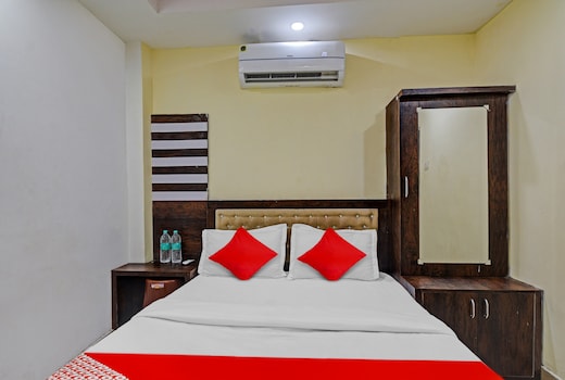 Super Hotel O OXY SHIVANI RESIDENCY