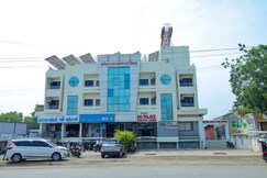HOTEL SAI PALACE EXECUTIVE LODGING, Beed
