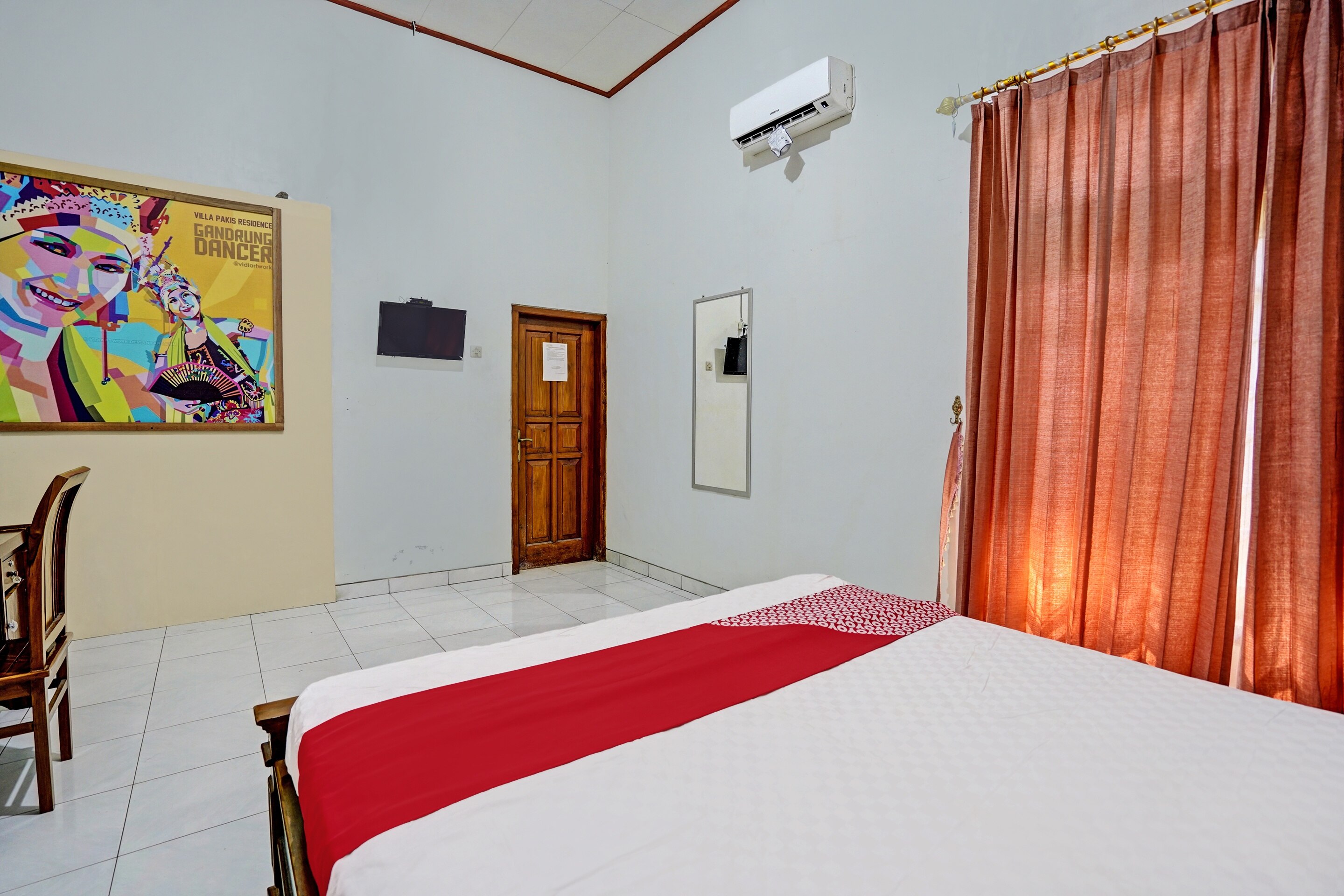 Hotel O Villa Kusuma ResidenceNearRSI Fatimah Banyuwangi - Tap to explore photos
