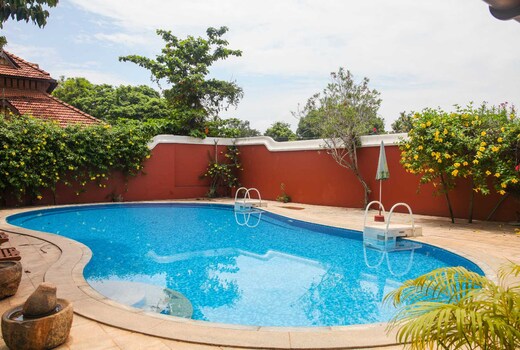 Azure Pool