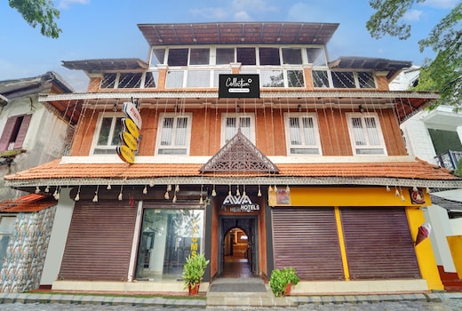 Super Collection O Calvathy Road Near Fort Kochi