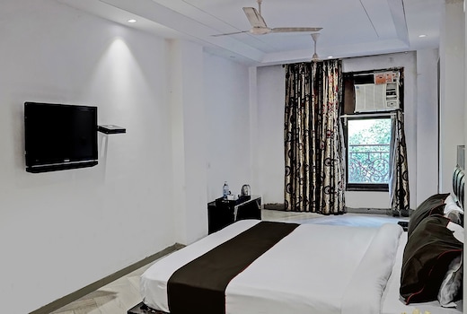 Townhouse Hotel Lotus Palace