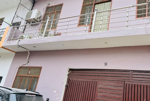 Neelam Homestay
