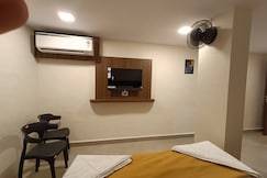 Hotel Sai Sahara Lodging and Boarding, Thane