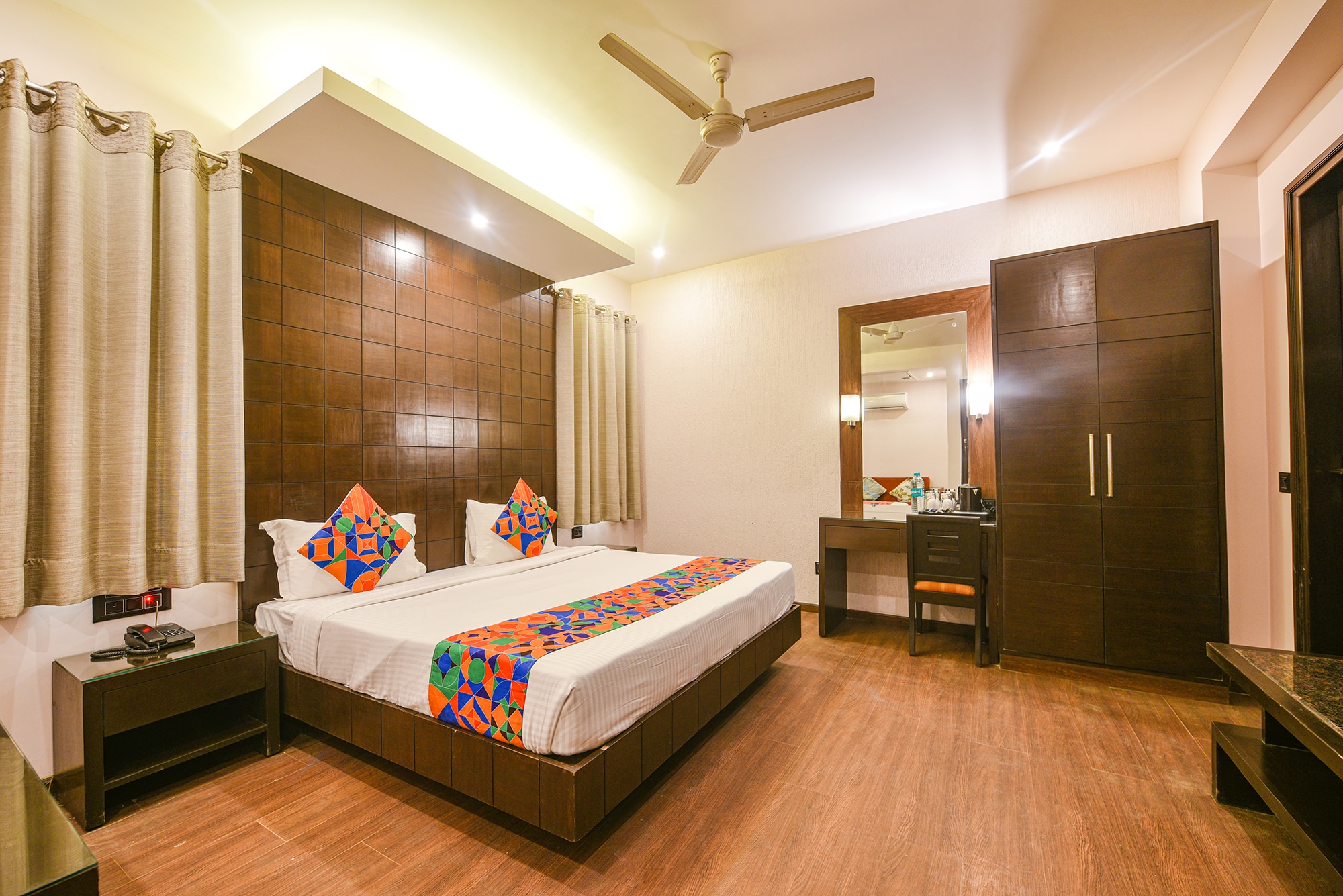 FabHotel Aashraye - Tap to explore photos