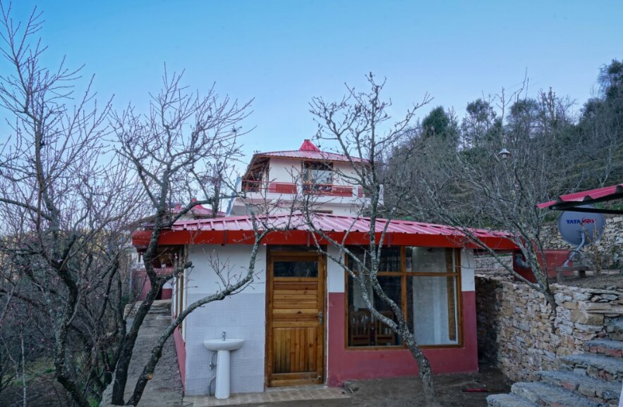 Snowfall In Hills Buying Property Holiday Home Property For Sale