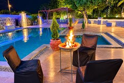 Private farmhouse for parties, Gurgaon