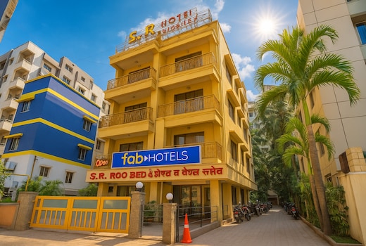 FabHotel SR Wakad - Nr. Mall of Millenium