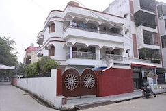de Castle- home stay, Varanasi