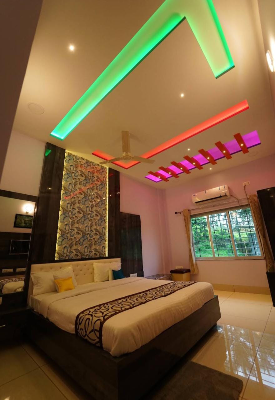 HOTEL AMBICA - Tap to explore photos