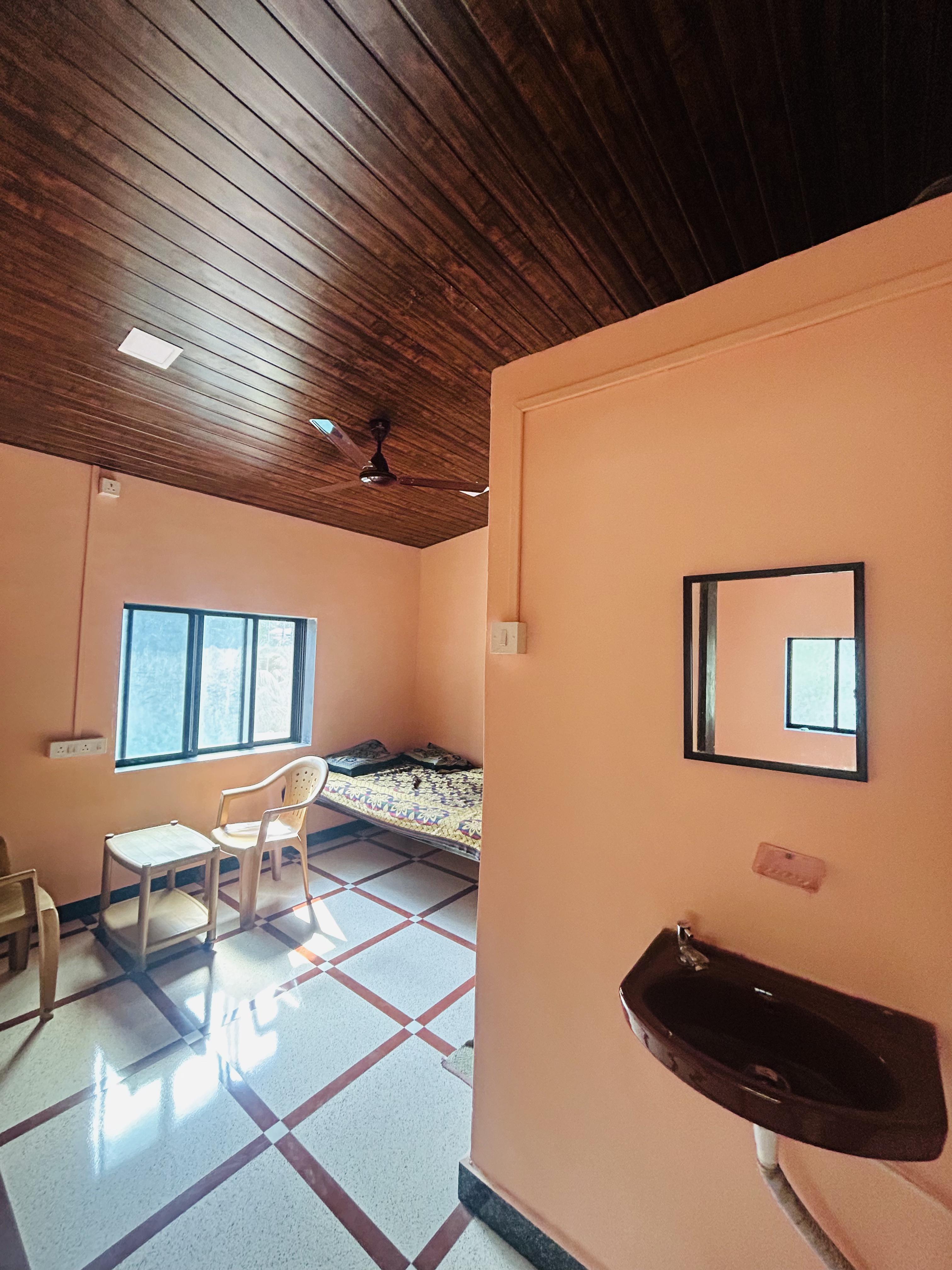 PUNYAAI HOMESTAY - Tap to explore photos