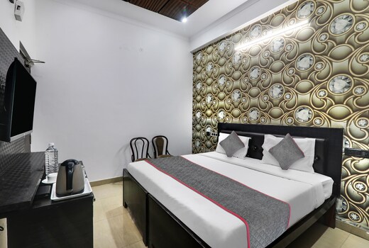 Townhouse Hotel Vaishnavi Inn