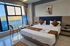 Hotel Nest Plaza, Kalol