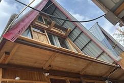 Skytouch cottage, Jibhi