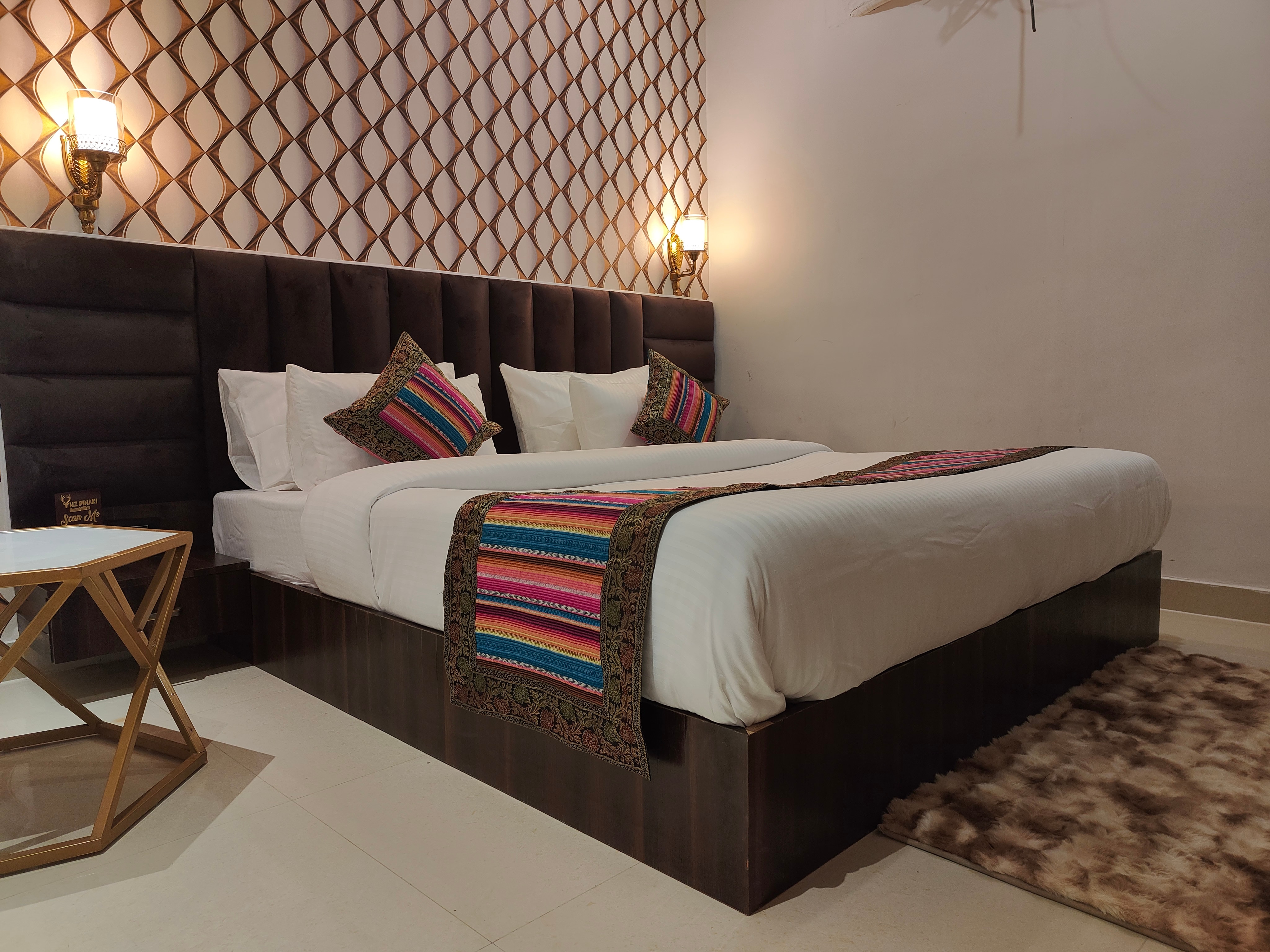 The Pinaki Resorts 𝗕𝗢𝗢𝗞 Varanasi Resort