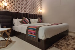 The Pinaki Resorts, Varanasi