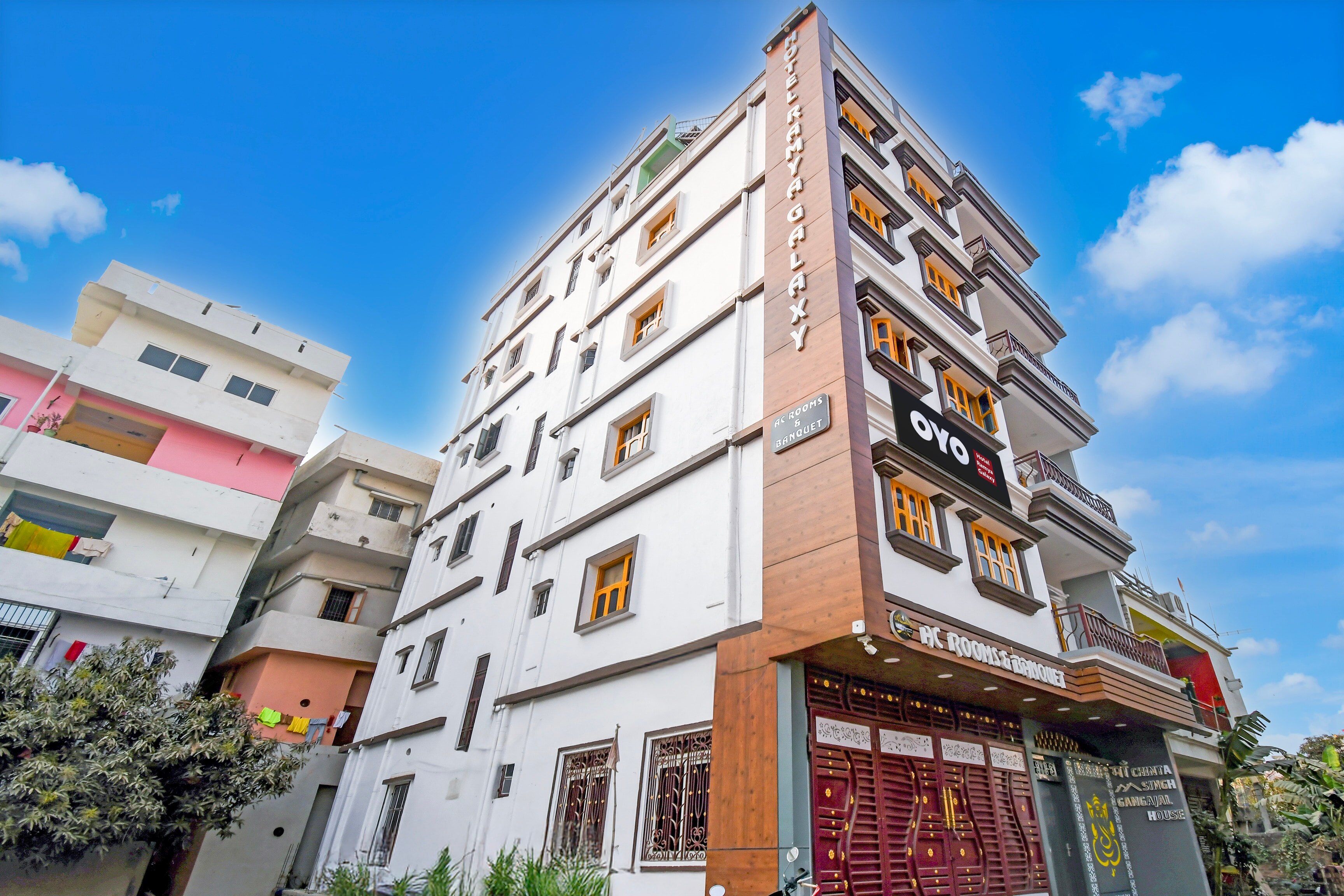 Hotel O Ramya Galaxy - Tap to explore photos