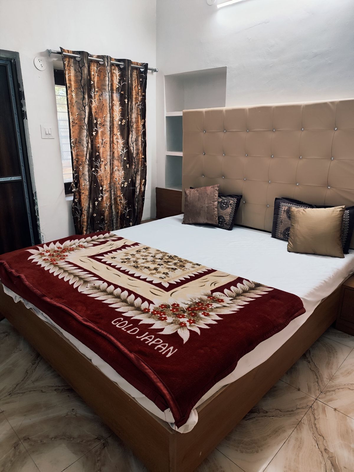 Ayush Villas - Tap to explore photos