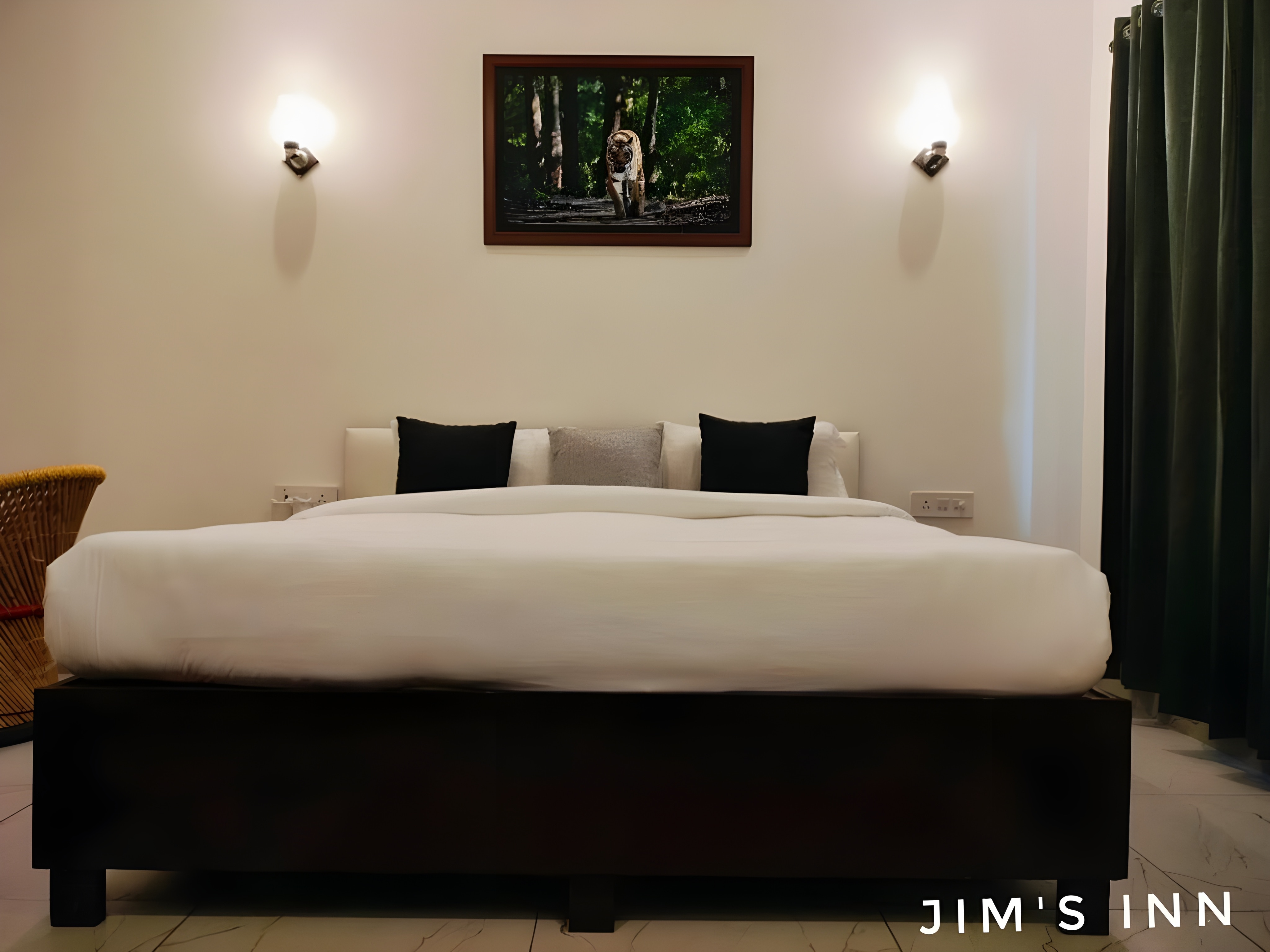 Jims Inn - Tap to explore photos