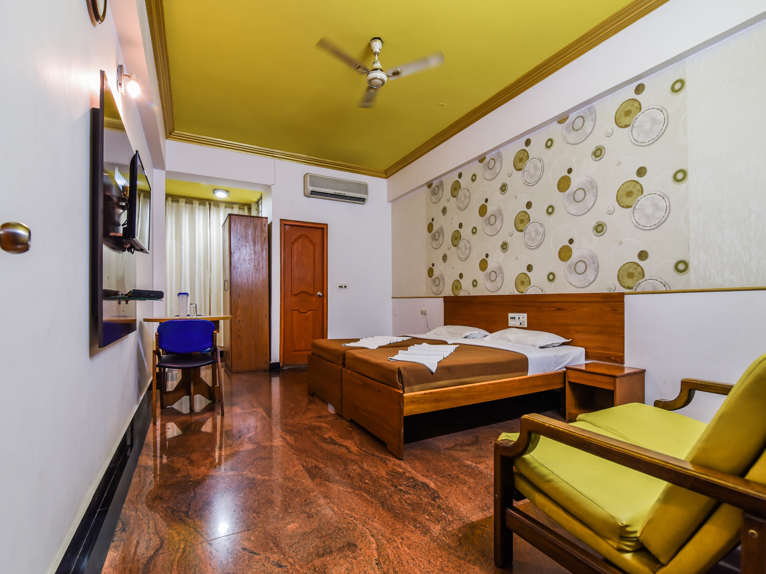 Deva Residency - Tap to explore photos