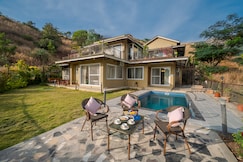 SaffronStays Flora, Sasvad