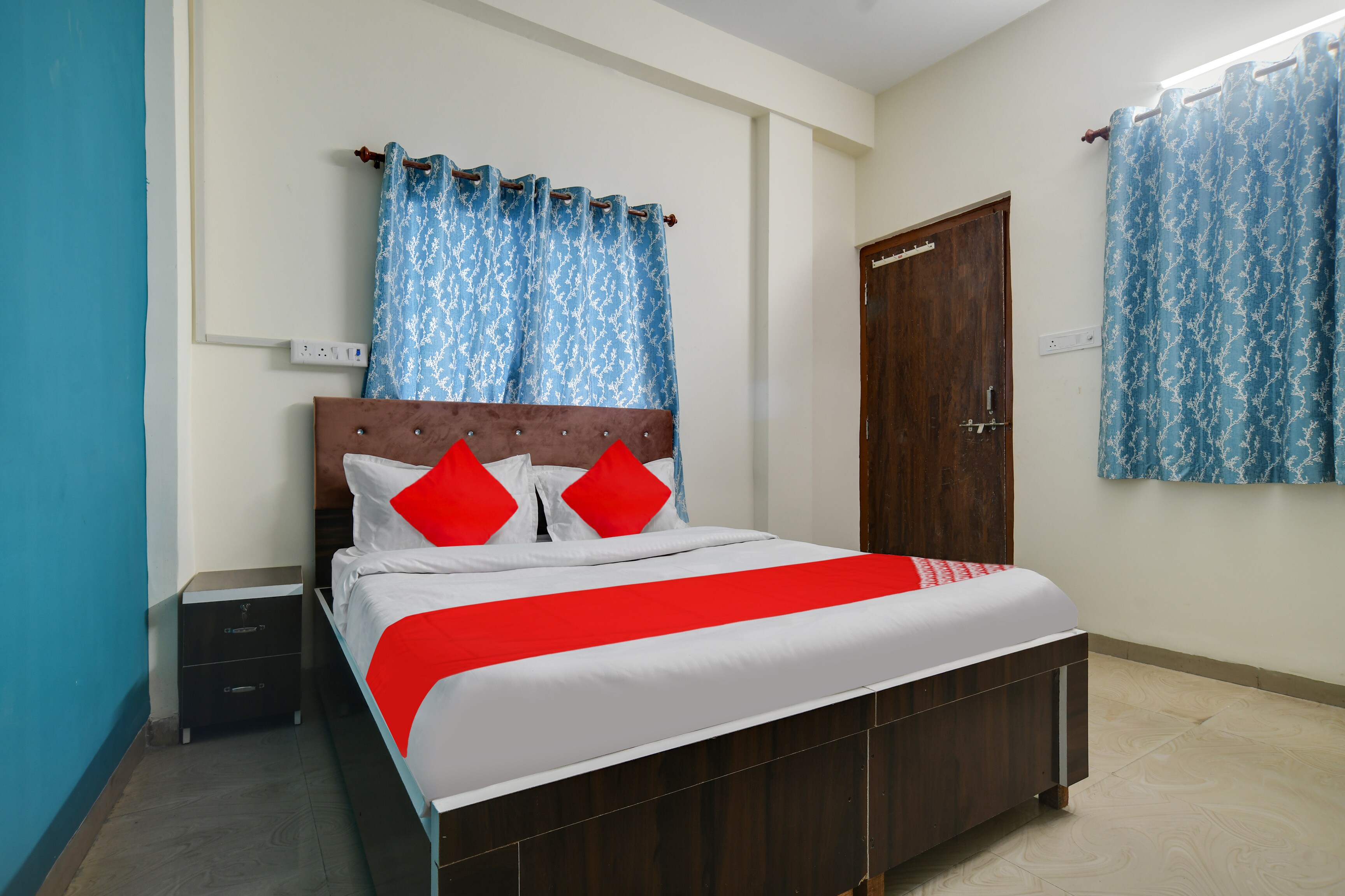 Hotel O Nitya - Tap to explore photos