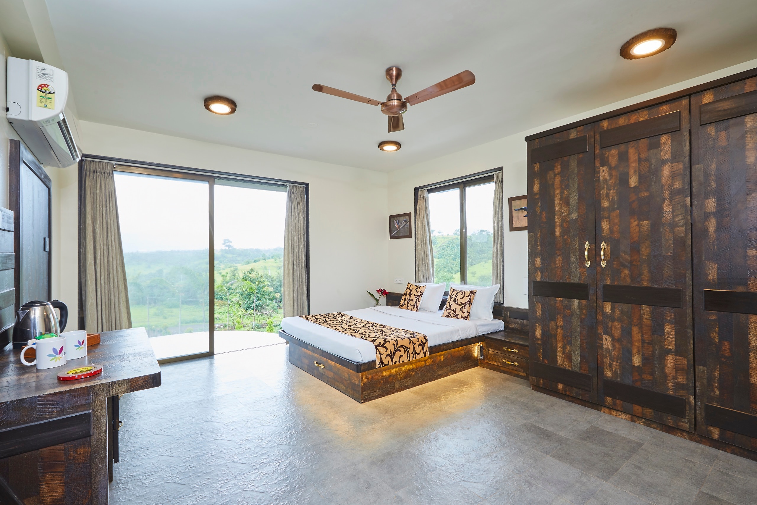 Palm Tree House (3 Bedroom) 1