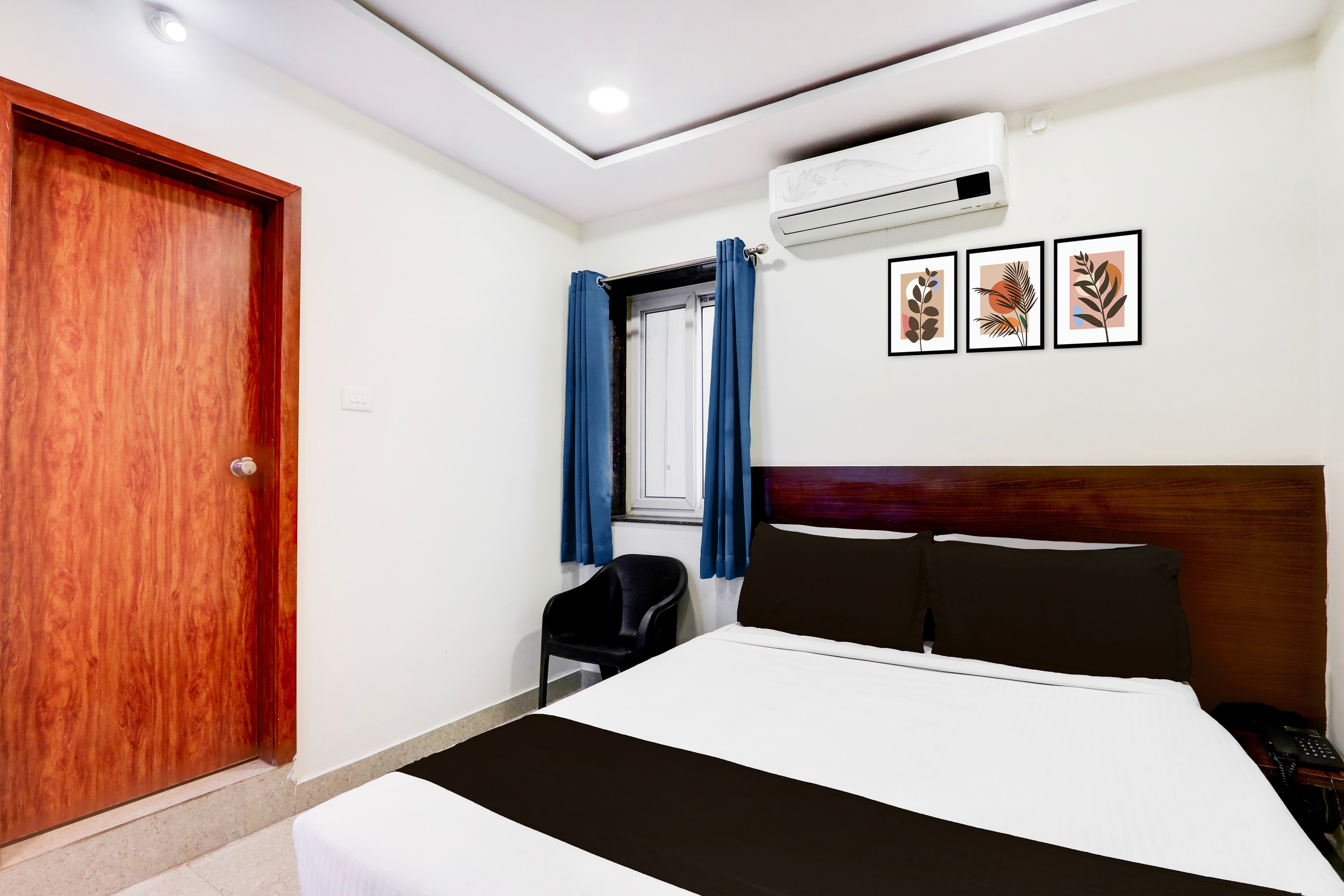 Hotel O At Home Hotel Darbar - Tap to explore photos