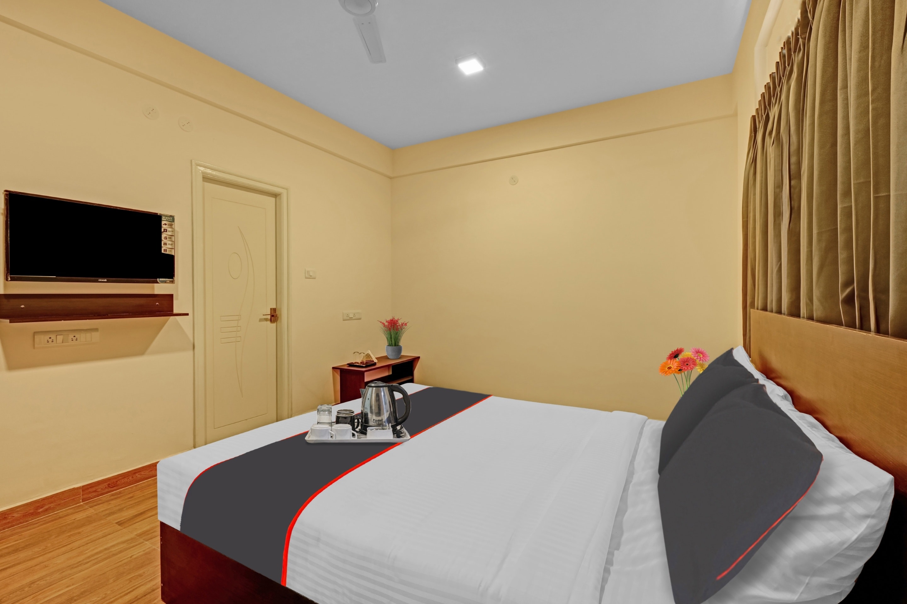 Hotel O Manyata Stay-In - Tap to explore photos