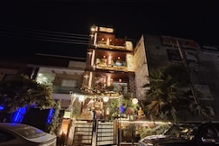 8 BHK Urban Homestay Pool Marriage Airport Theatre, Zirakpur