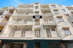 Super Hotel O East Punjabi Bagh Near Metro Station, Delhi