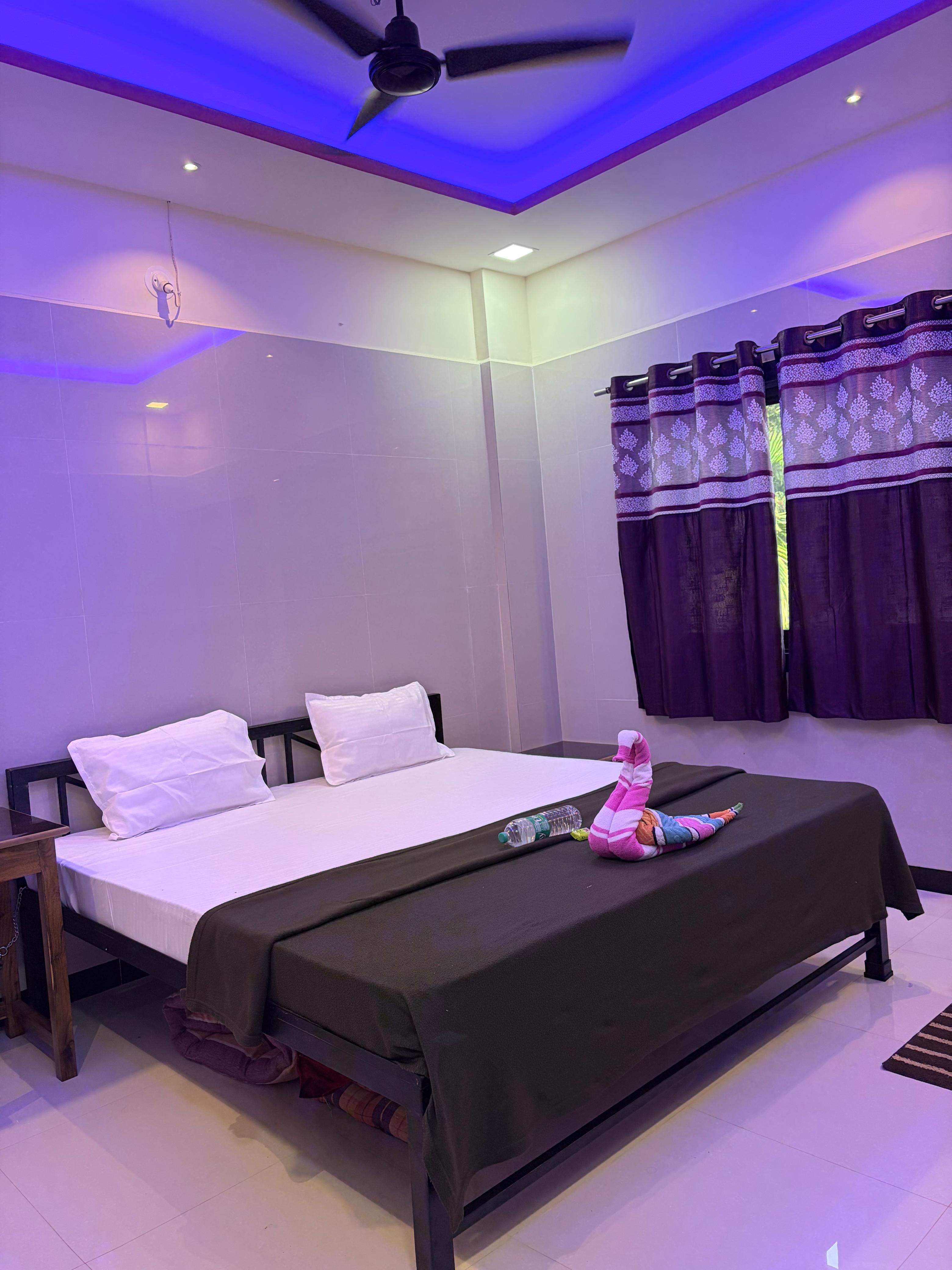 Gajanan Resort Chivla Beach 5