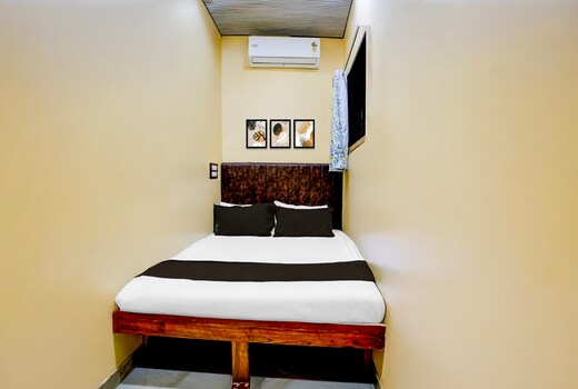 HOTEL O M.M RESIDENCY
